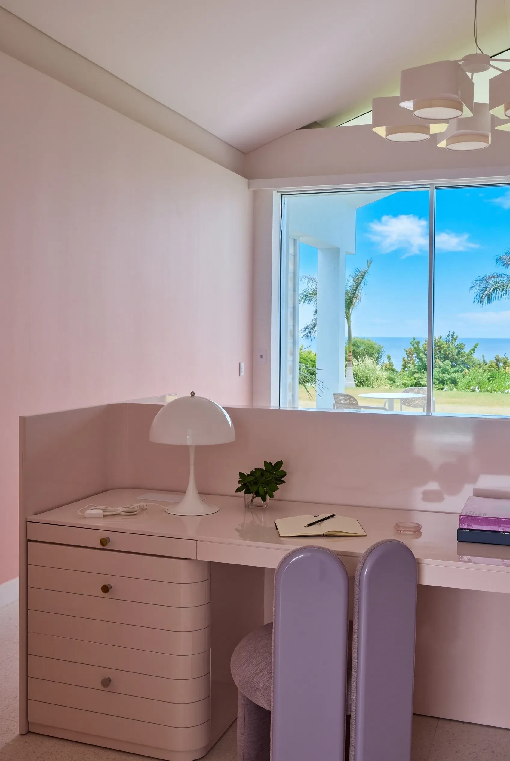 A writing corner in the blush suite